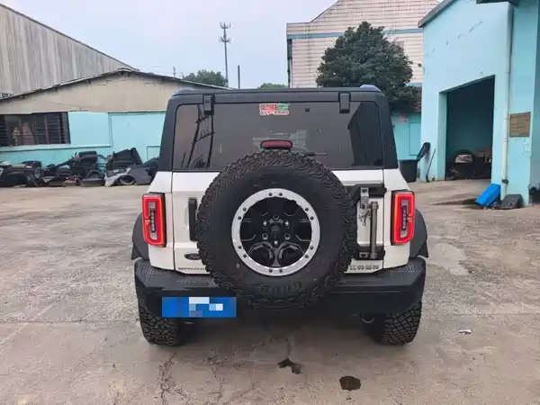 Ford Bronco 2025