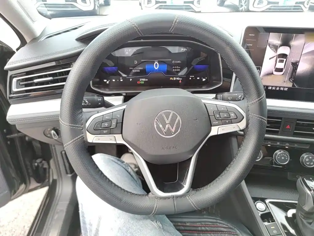 Volkswagen Sagitar 2026