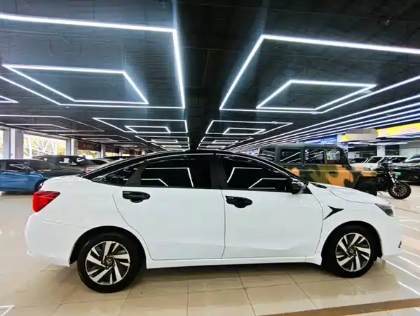 Honda Crider 2019