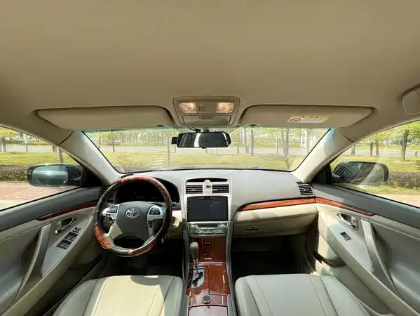 Toyota Camry 2014
