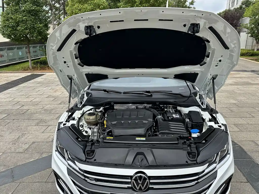 Volkswagen CC 2023 — фото 15