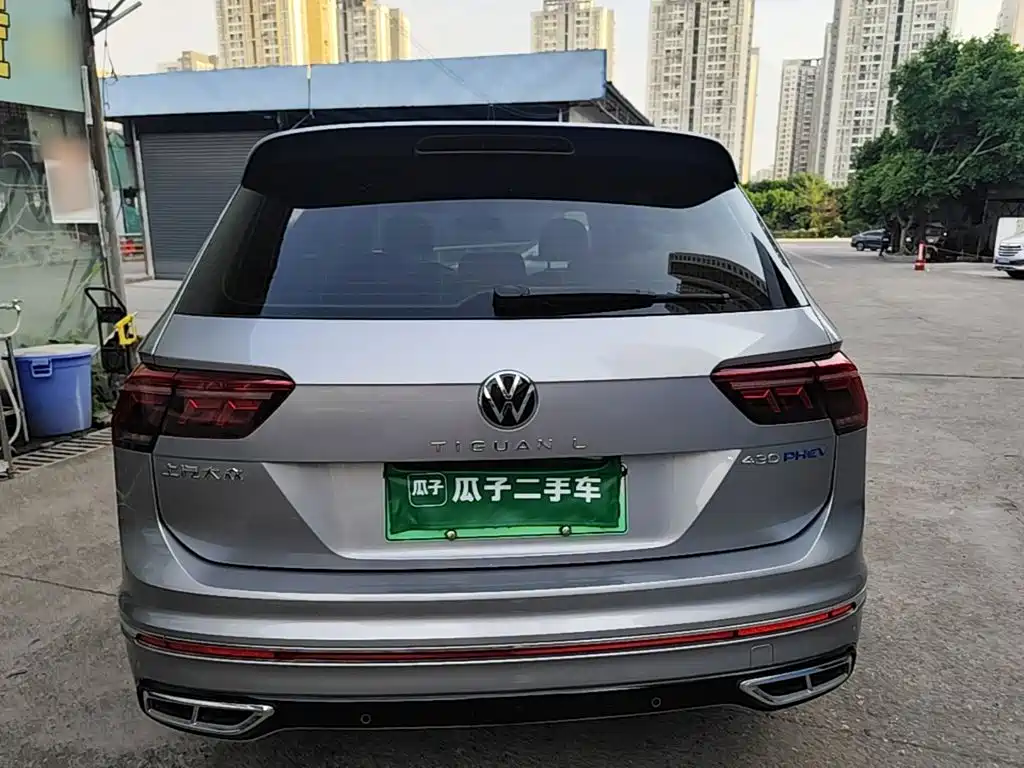 Volkswagen Tiguan L Plug-In Hybrid 2022 — фото 6