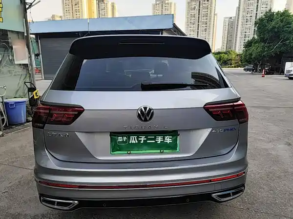 Volkswagen Tiguan L Plug-In Hybrid 2022