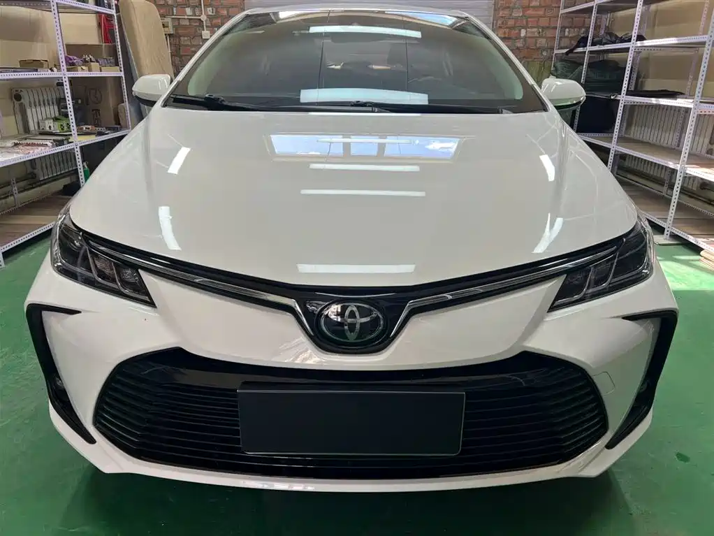 Toyota Corolla 2021 — фото 2