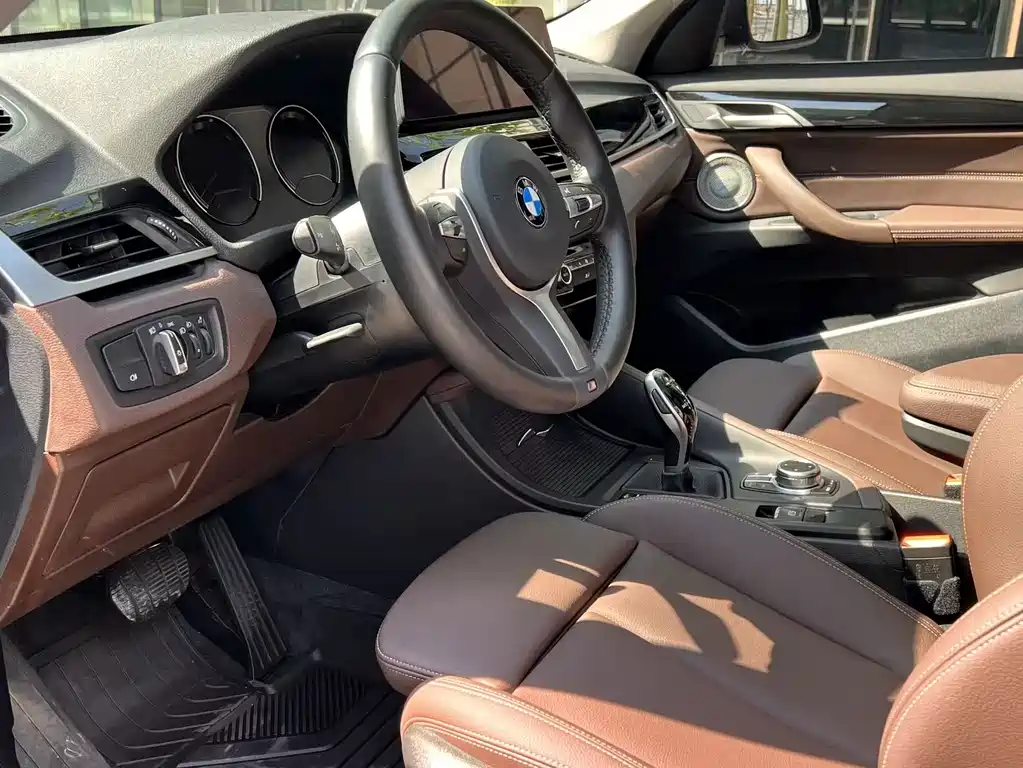 BMW X1 2021 — фото 11