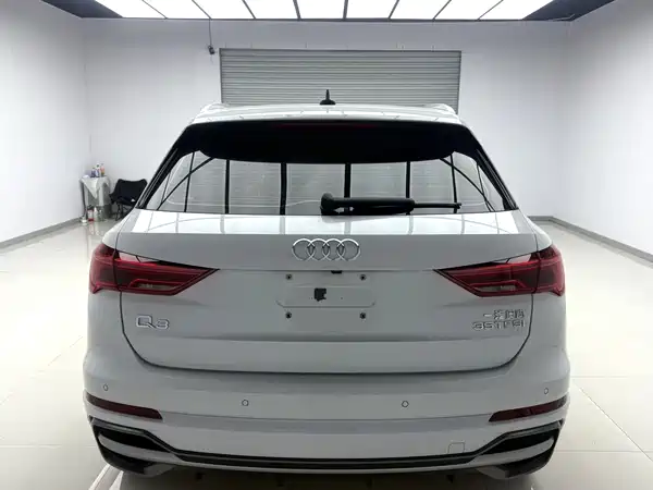 Audi Q3 2022