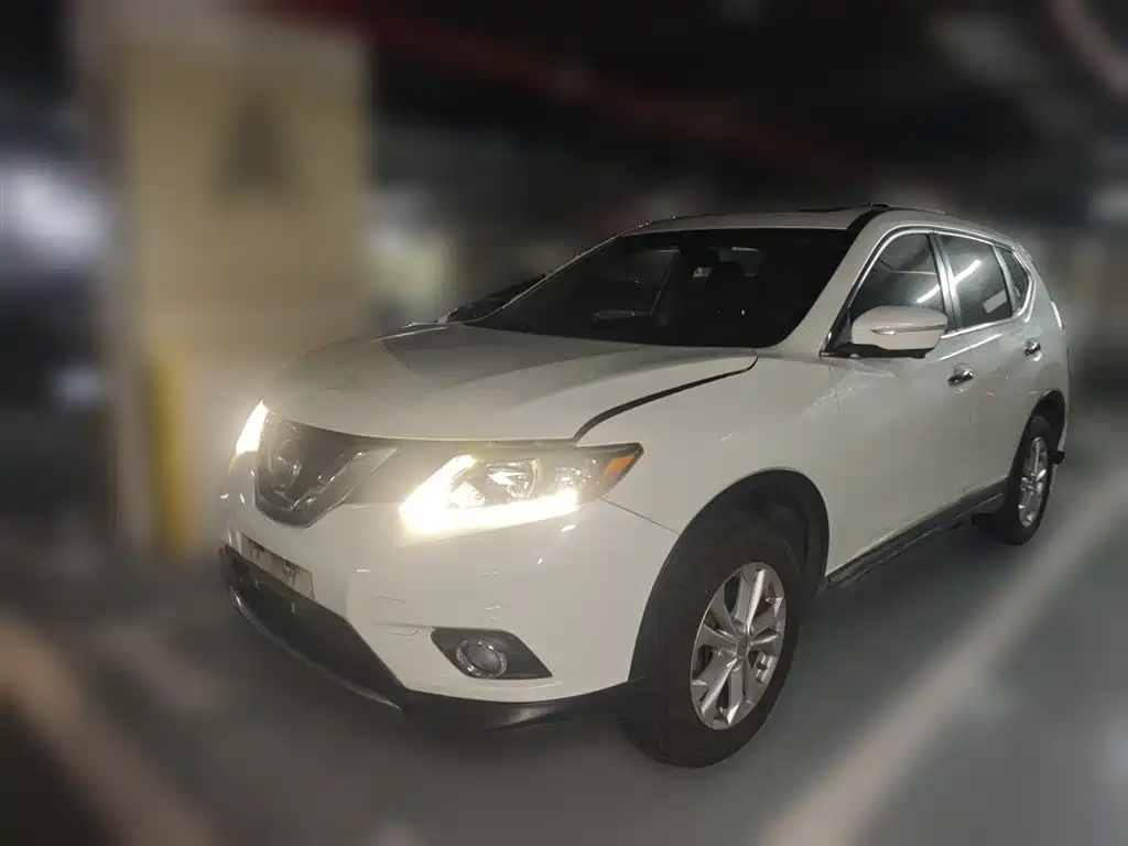 Nissan X-Trail 2014