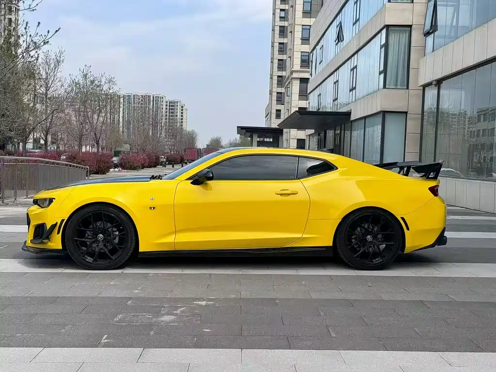 Chevrolet Camaro 2018 — фото 6