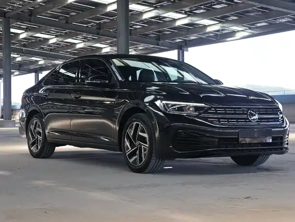 Volkswagen Sagitar 2022