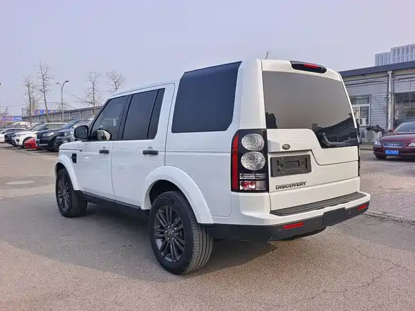 Land Rover Discovery 2015