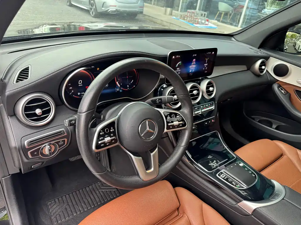 Mercedes-Benz GLC 2020 — фото 10