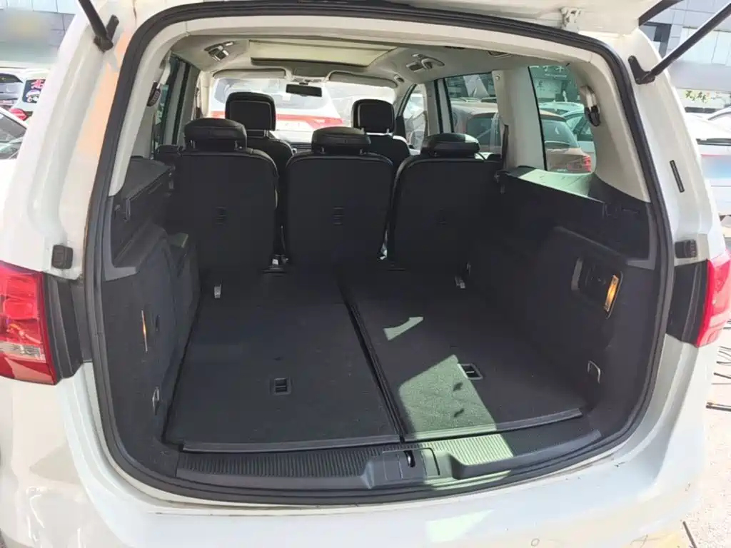 Volkswagen Sharan 2016 — фото 19
