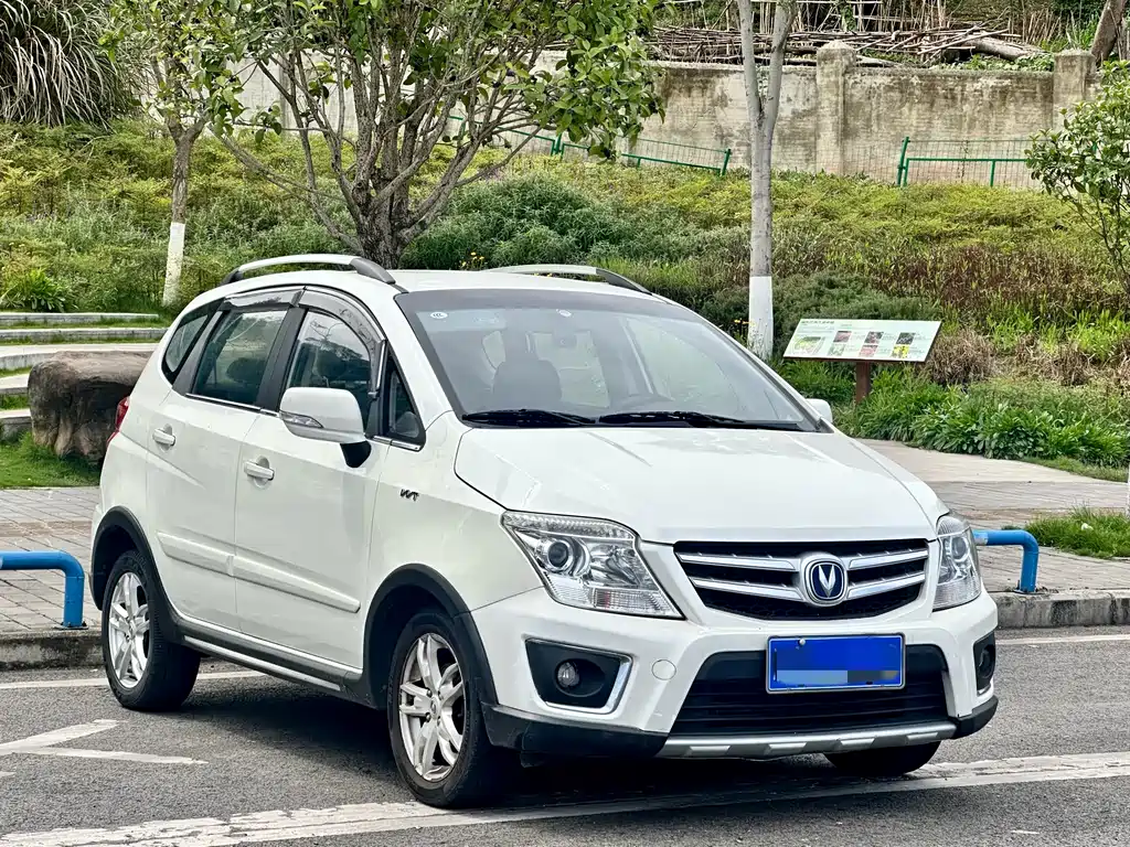 Changan CX20 2015 — фото 3