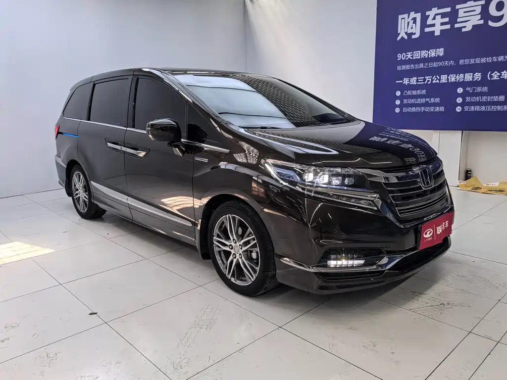 Honda Elysion 2019 — фото 3