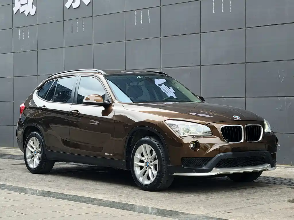 BMW X1 2015 — фото 3