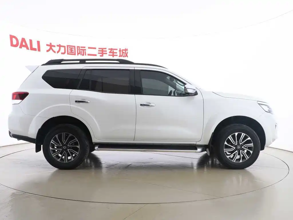 Nissan Terra 2023 — фото 11