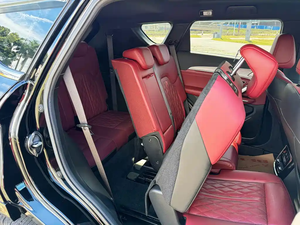 Jetour X70 PLUS 2022 — фото 14