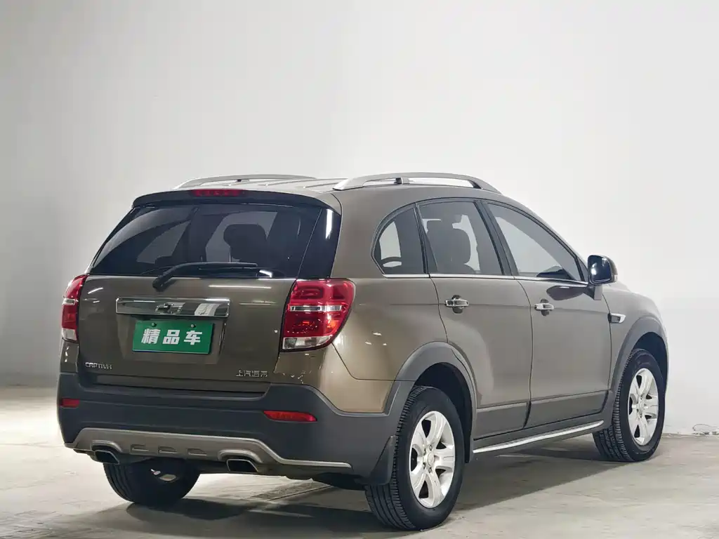 Chevrolet Captiva 2017 — фото 4
