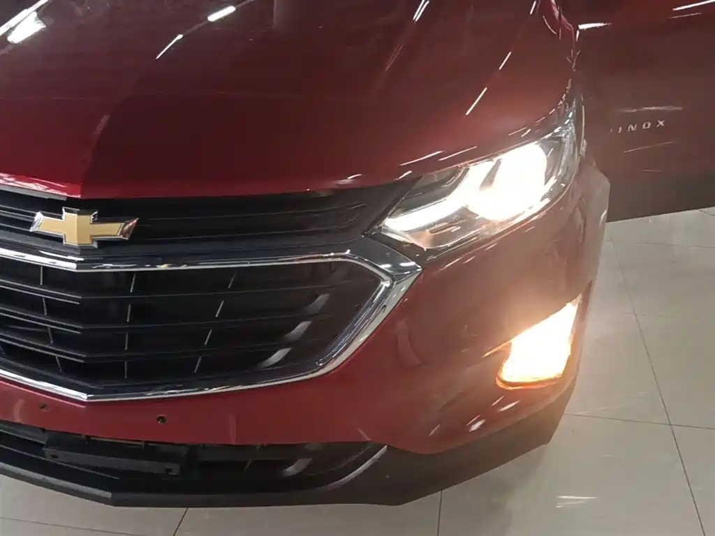 Chevrolet Equinox 2018 — фото 24