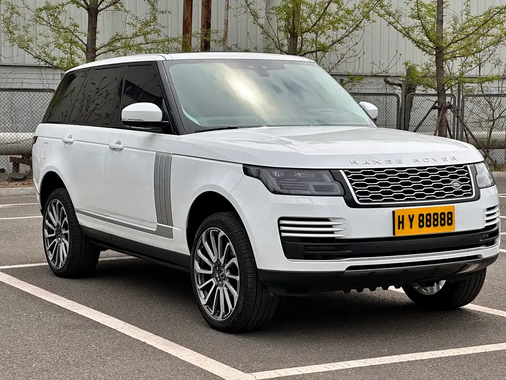Land Rover Range Rover 2020 — фото 2