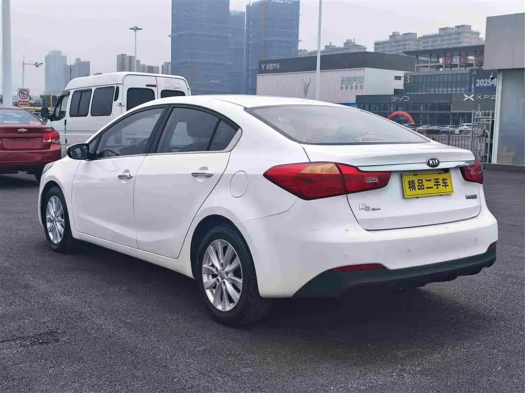 Kia K3 2016