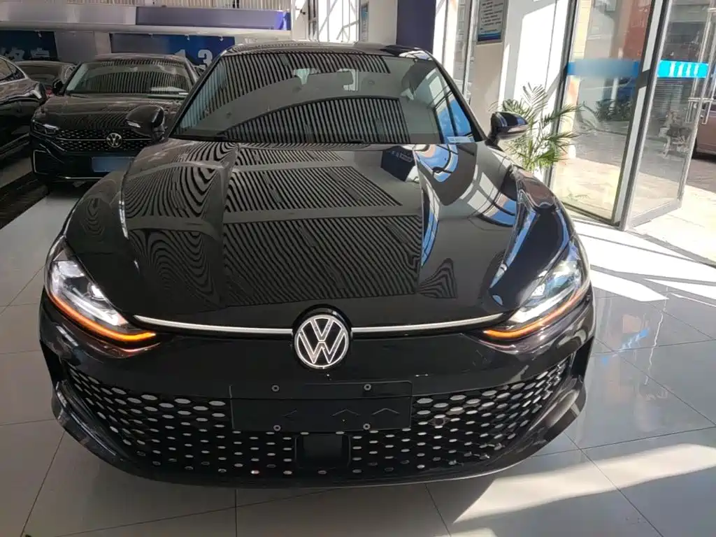 Volkswagen Lamando 2023