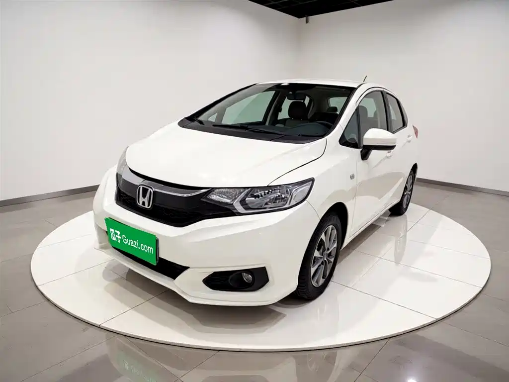Honda Fit 2019 — фото 1
