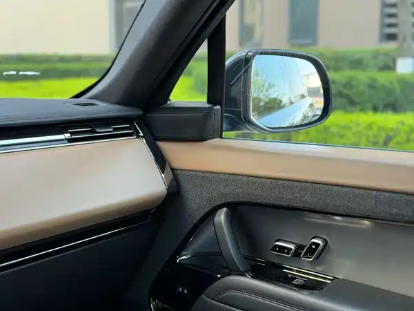 Land Rover Range Rover Sport 2023
