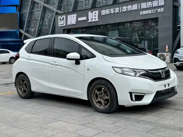 Honda Fit 2016