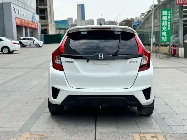 Honda Fit 2016