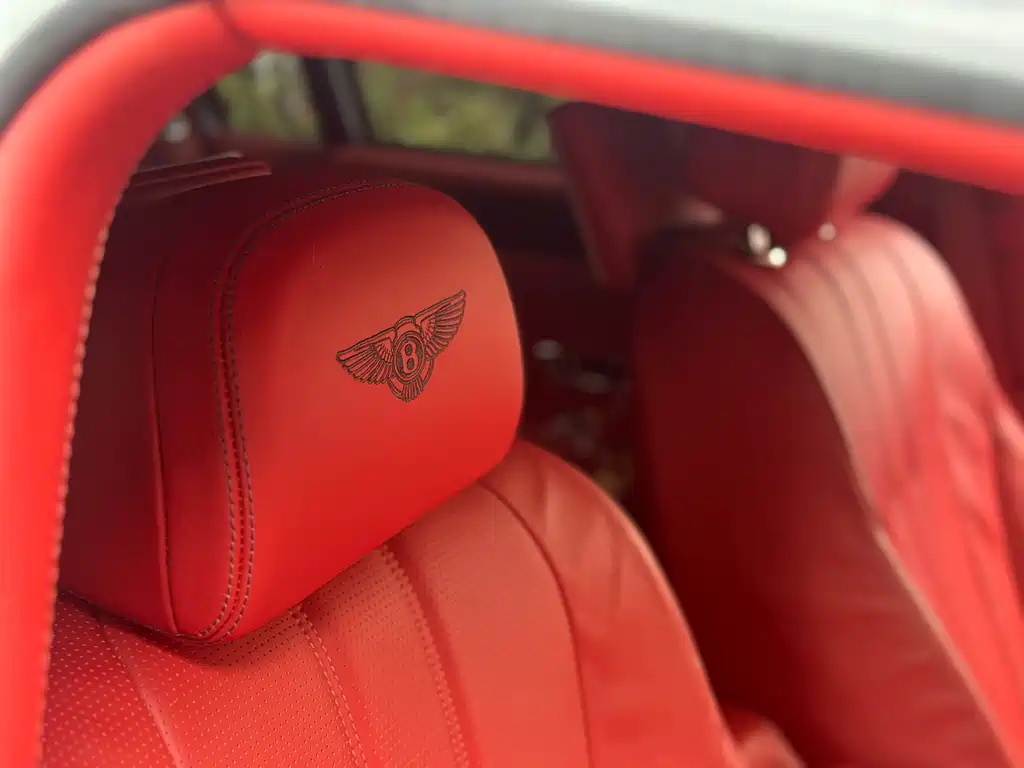 Bentley Flying Spur 2016 — фото 12