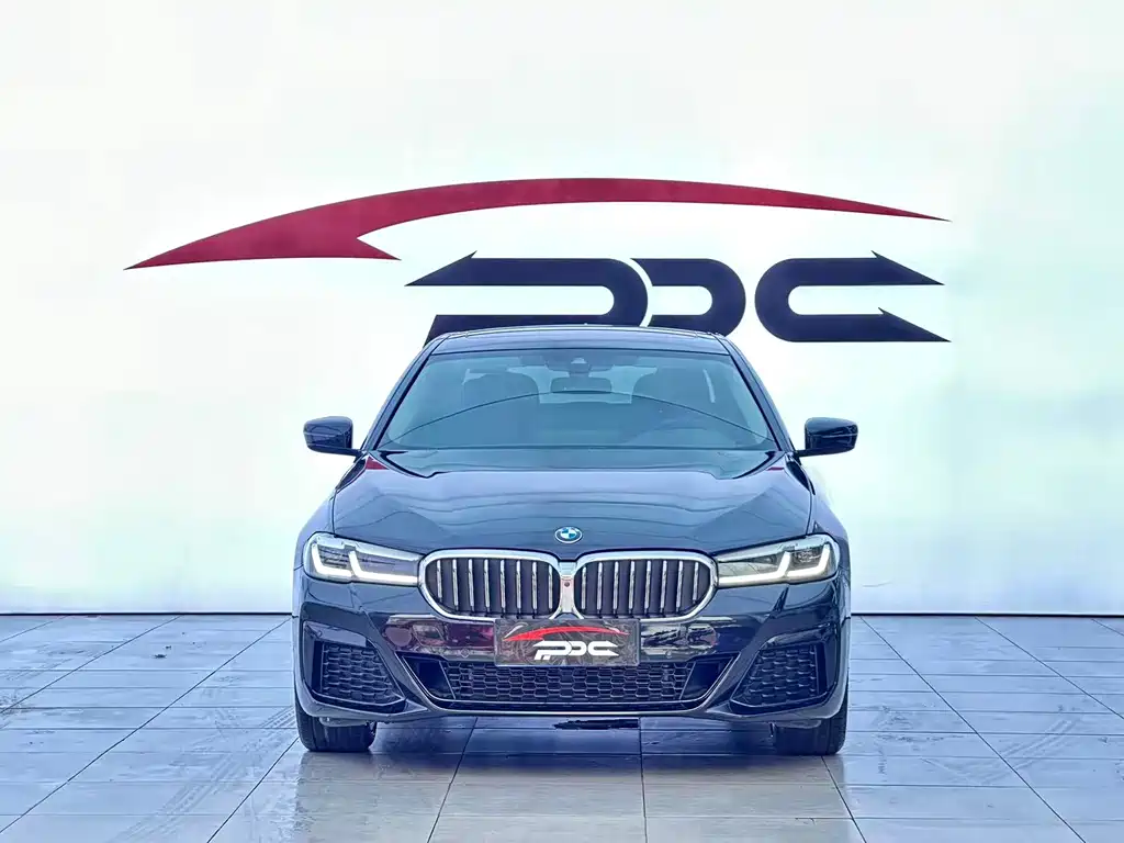 BMW 5 Series 2022
