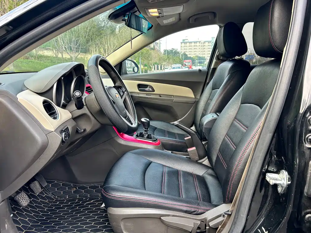 Chevrolet Cruze 2015