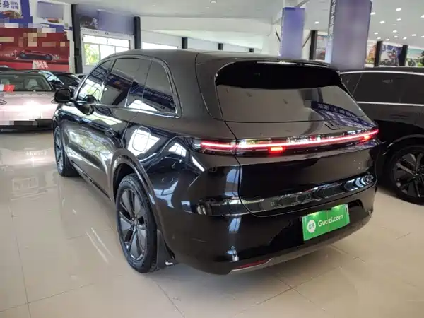Li Auto L6 2024