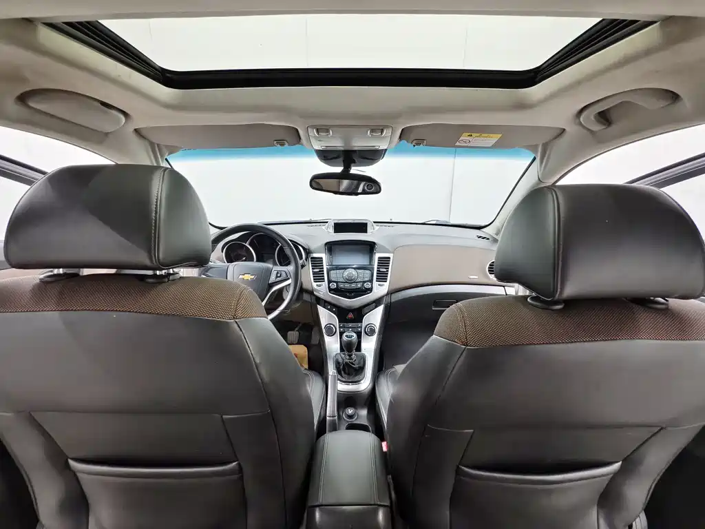Chevrolet Cruze 2014 — фото 10