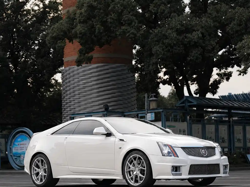 Cadillac CTS 2013 — фото 2