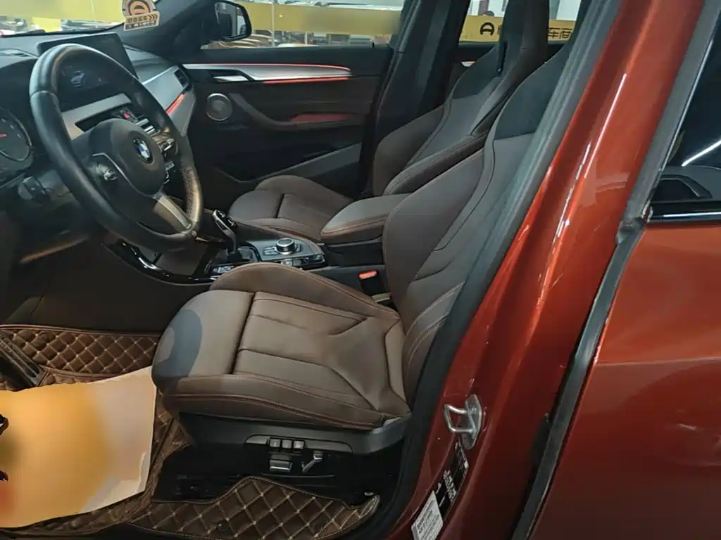BMW X2 2022 — фото 15