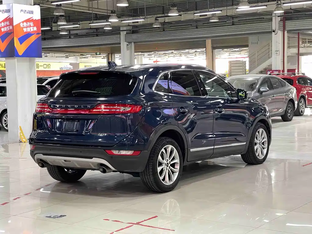 Lincoln MKC 2017 — фото 6