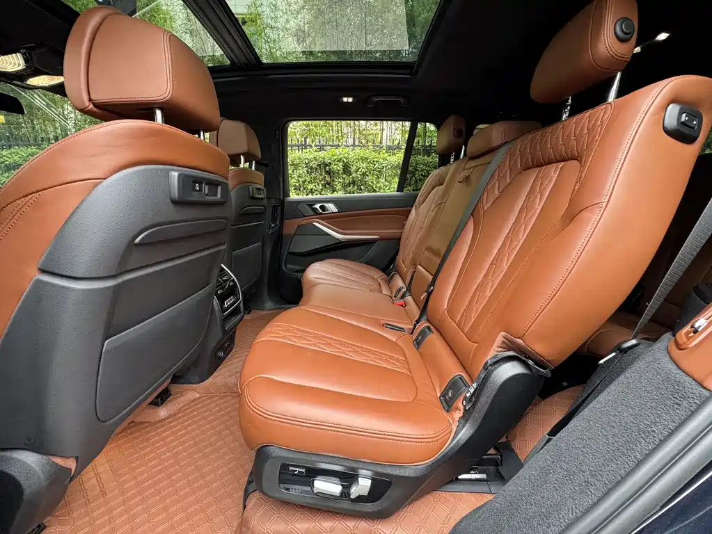 BMW X7 2022 — фото 10