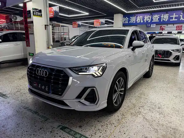 Audi Q3 2022