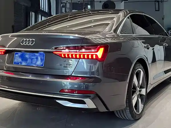 Audi A6L 2023