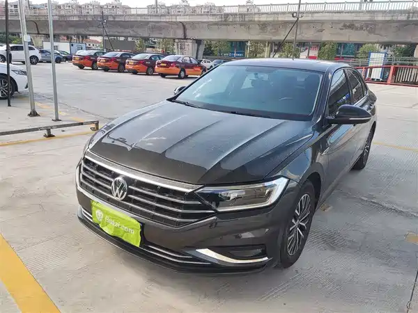 Volkswagen Sagitar 2021