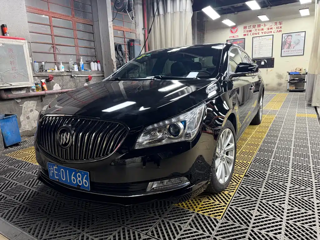 Buick LaCrosse 2013 — фото 1