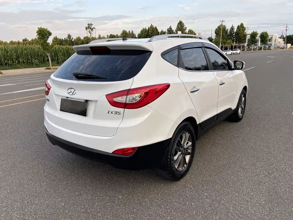 Hyundai ix35 2017 — фото 4