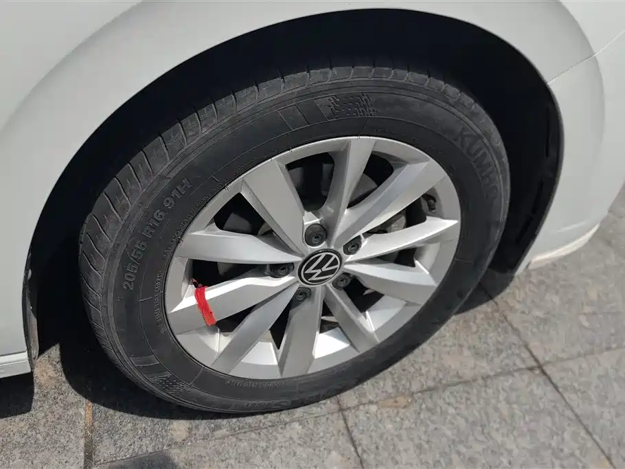 Volkswagen Bora 2021