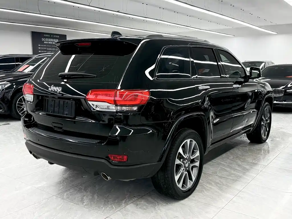 Jeep Grand Cherokee 2018