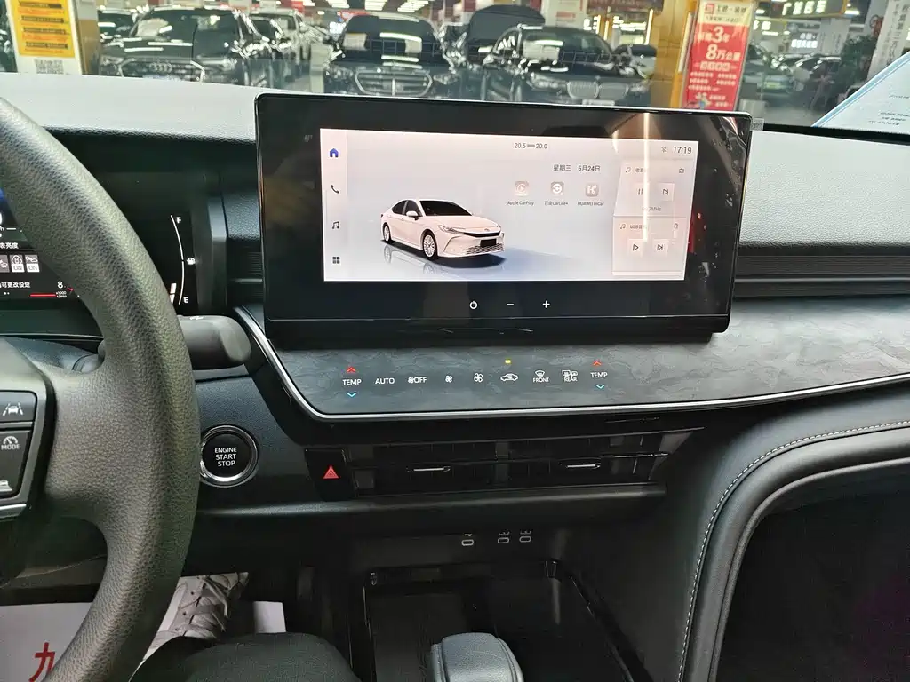 Toyota Camry 2026 — фото 16