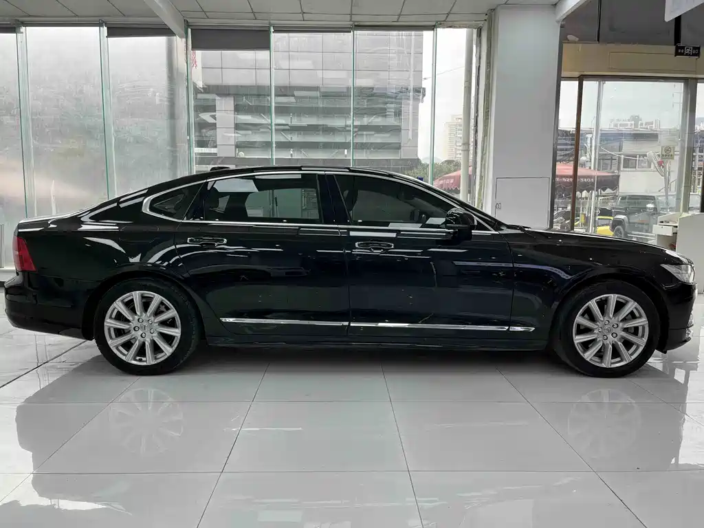 Volvo S90 2020 — фото 10