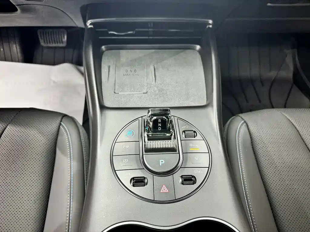 BYD Seal 2026 — фото 13