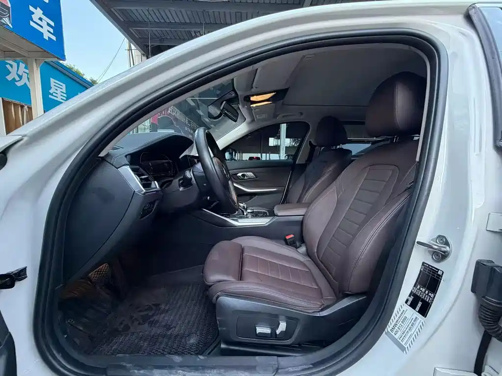 BMW 3 Series 2019